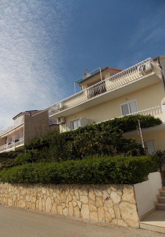 Apartmani Niki Hvar Hvar Town Exterior photo