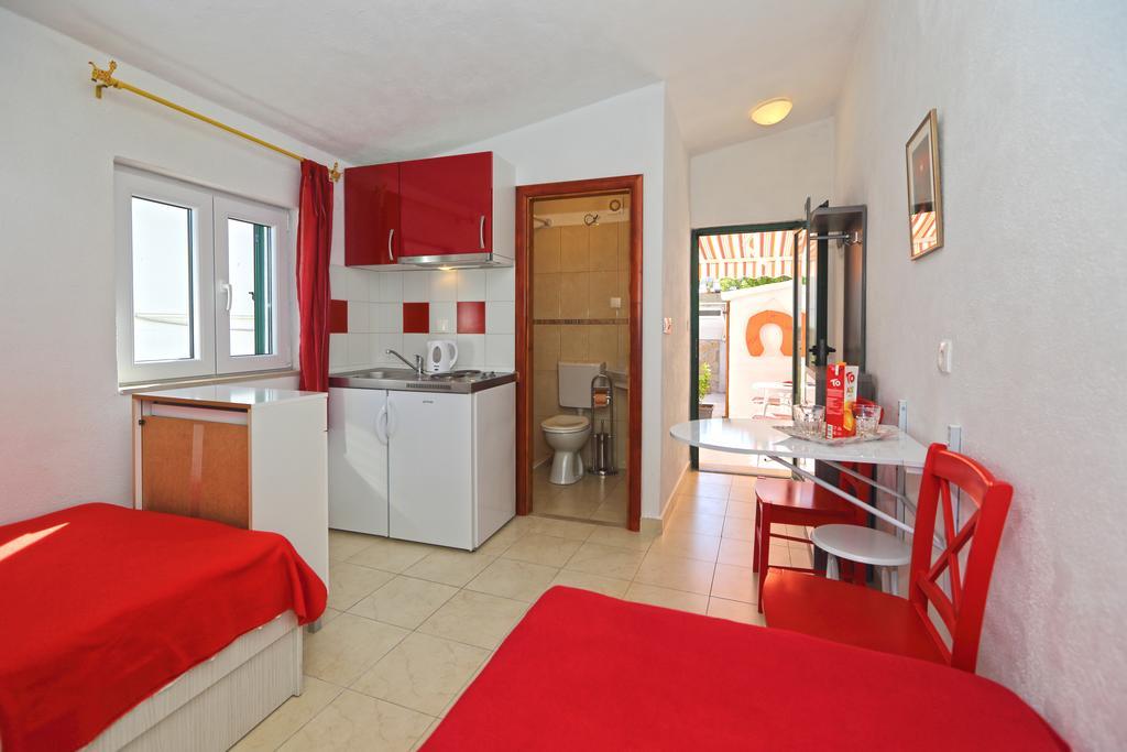 Apartmani Niki Hvar Hvar Town Exterior photo